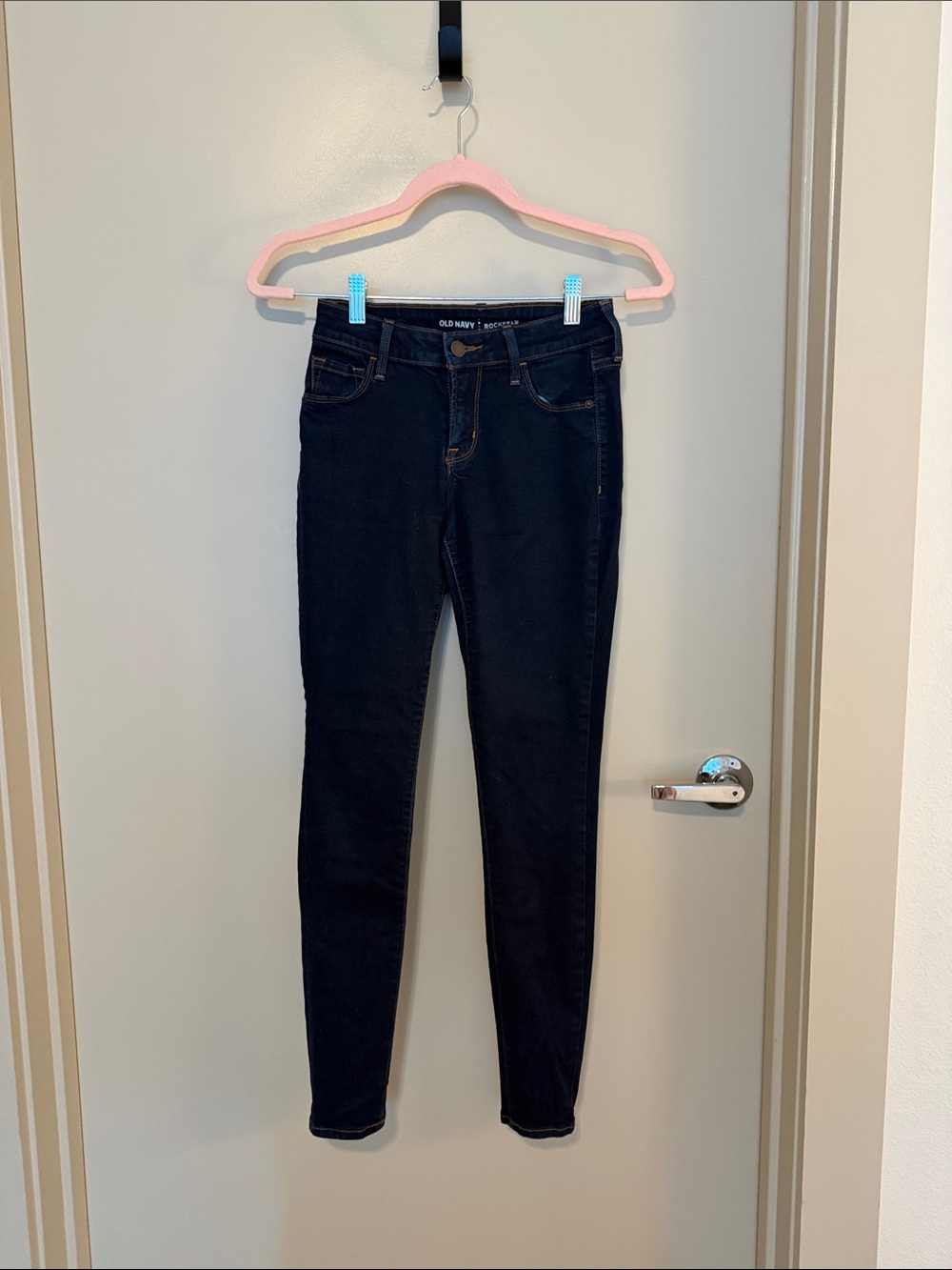 Old Navy Rockstar Mid Rise Jeggings